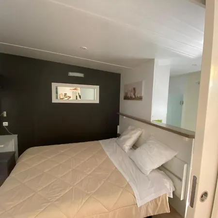 Mobil Home Cottage Premium